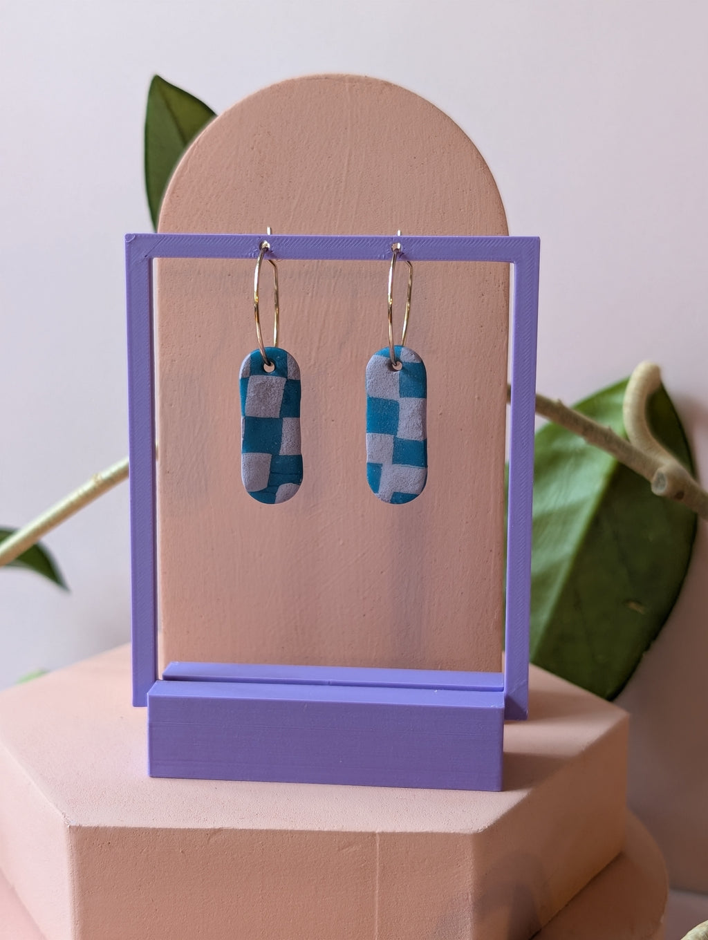 The "Twiggy" Hoops