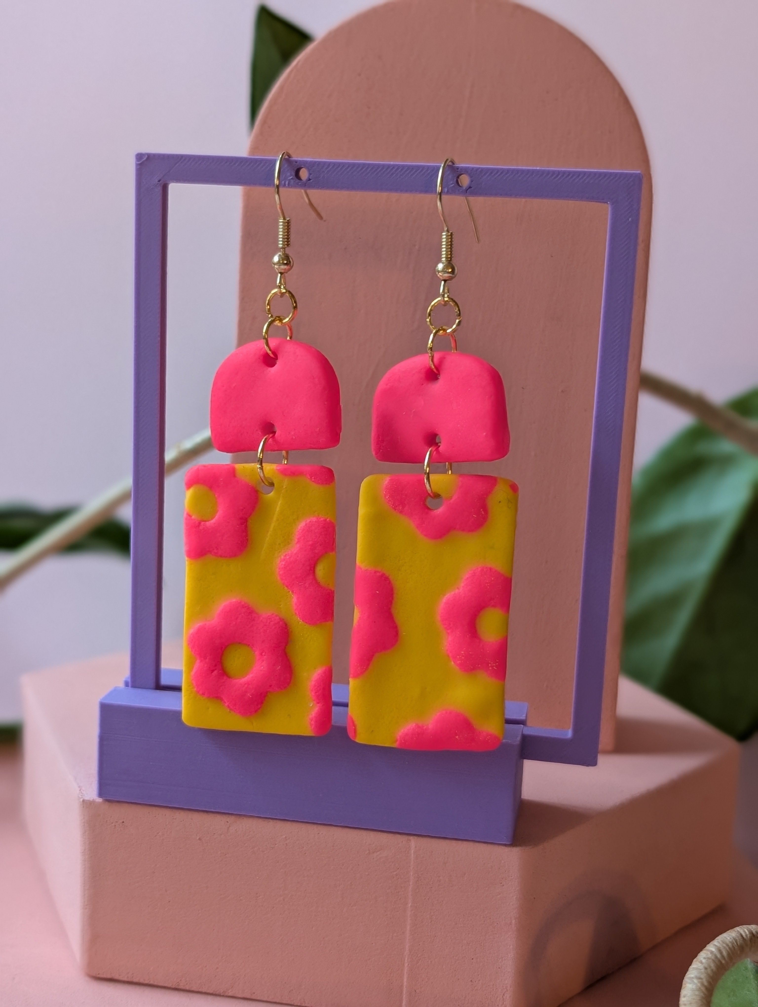 The "Cher" Dangles
